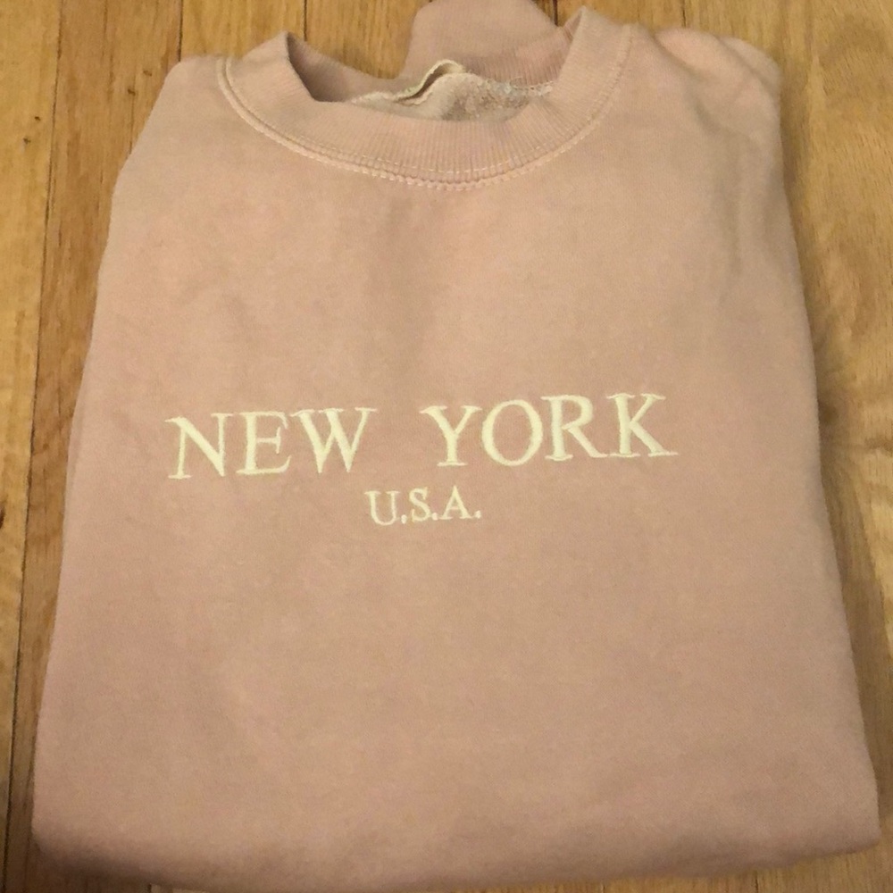 brandy melville crewneck sweatshirt
